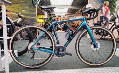 GRAVEL CARBON - CUSTOM PAINT [S]